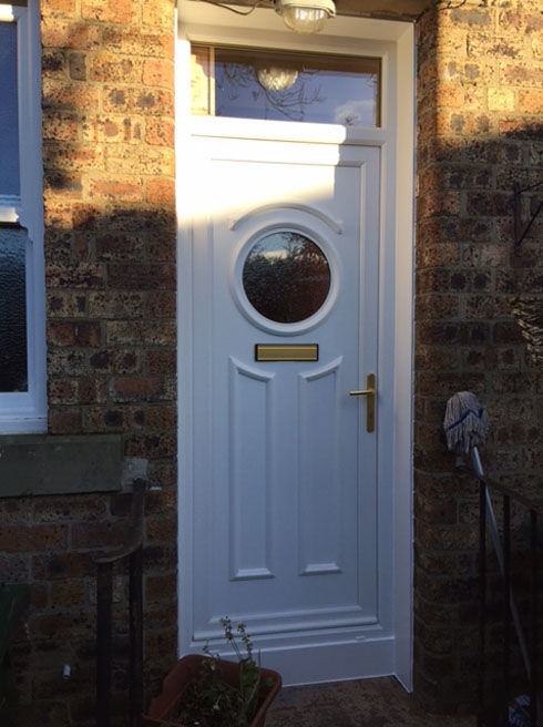 Redbridge Deacon white upvc front door with toplight