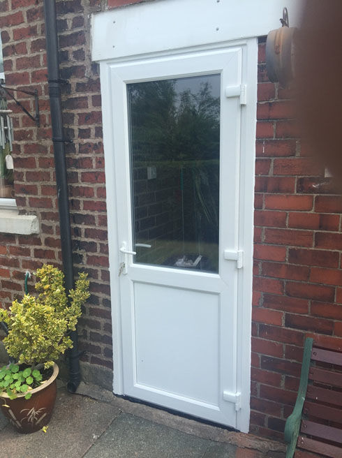 Plymouth Attina white upvc back door