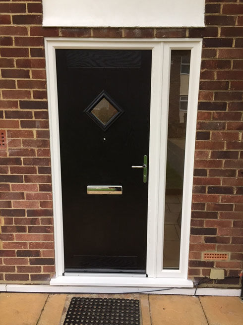 Suffolk Anice black composite front door with side panel