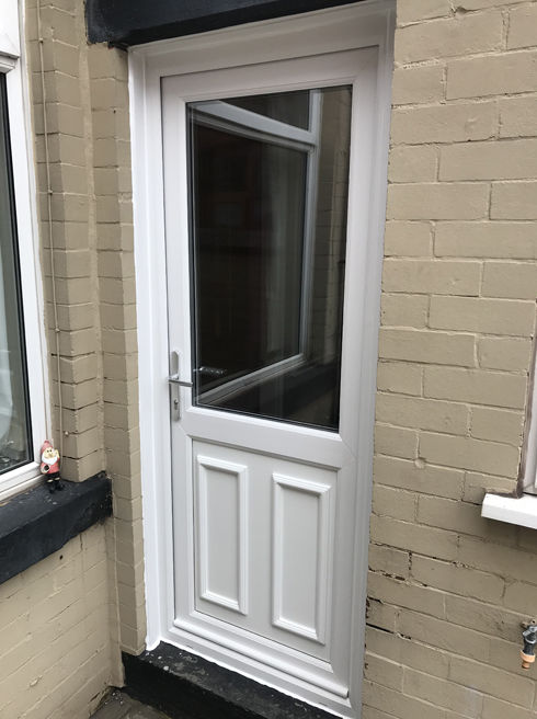 Nottingham Attina white upvc back door