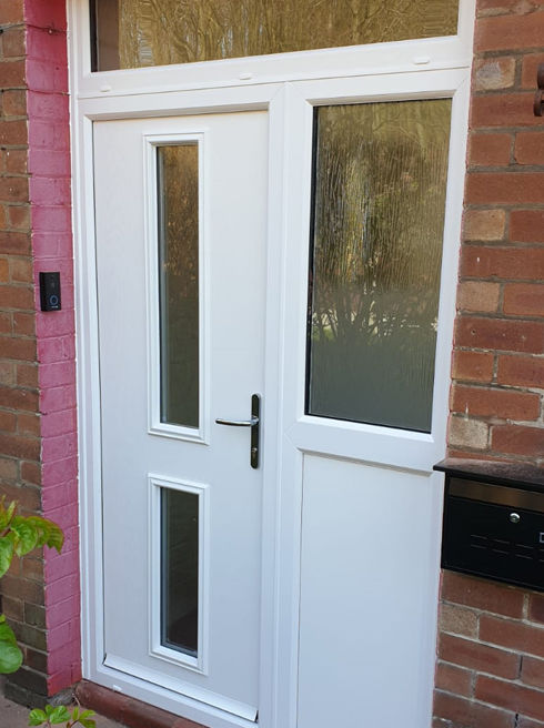 Tyne Anice white composite front door with toplight & side panel